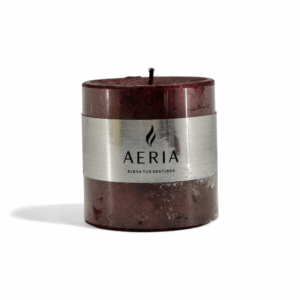 VELA ROJA CON ADORNO METALICO 7.5CM